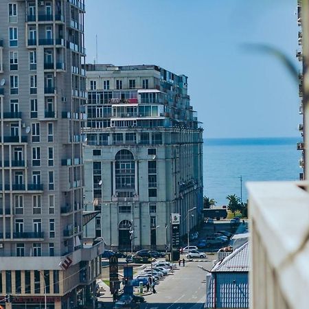 Apartment On Javakhishvili Batumi Exterior foto